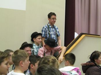 image203